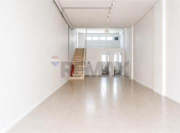 Comercial · 104m² · Oportunidade Comercial Imperdível em Peruíbe!