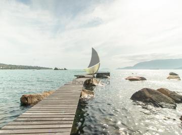 Casa · 370m² · 5 Quartos · 4 Vagas · Casa Costeira em Feiticeira - Ilhabela