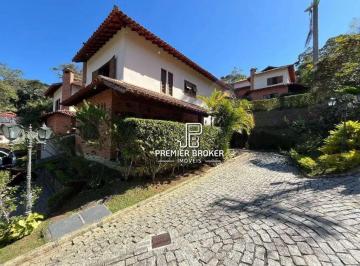 Casa · 155m² · 3 Quartos · 3 Vagas · Casa em Quebra Frascos, Teresópolis/RJ de 155m² 3 quartos à venda por R$ 790.000,00