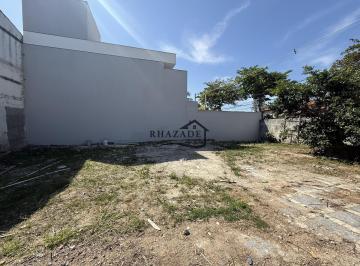Terreno · 245m² · Excelente terreno plano murado em Camboinhas, Niterói. A 550 metros da praia.