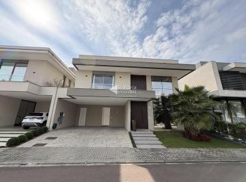 Casa · 373m² · 4 Quartos · 4 Vagas · Sobrado de Alto Padrão em condomínio - Uberaba Cur