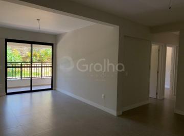 3 · Apartamento de 98m² com 3 quartos sendo 1 suíte no Saco Grande