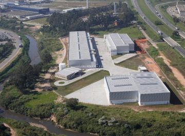 55_iKb8WKu026a1Q2417a_5562d1bd35dfea9.jpg · Imoveis - no Distrito Industrial
