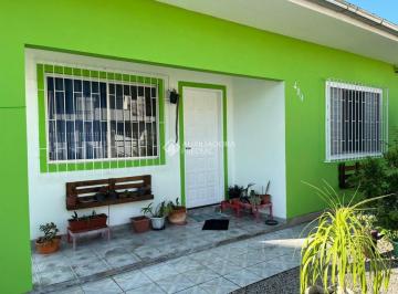 Casa · 193m² · 2 Quartos · Excelente oportunidade para adquirir uma casa no Bairro Carianos, Florianópolis.