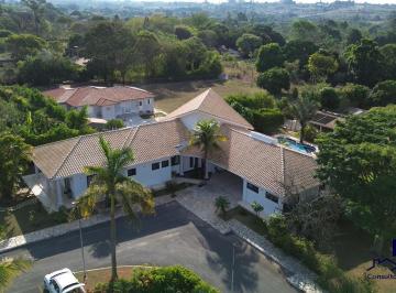 Casa de 4 quartos, Brasília · Vendo Excelente casa térrea/4suites!!