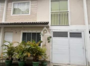 Casa · 115m² · 3 Quartos · Conforto e requinte! Casa triplex com 3 quartos, 4 banheiros e área gourmet privativa