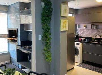 Apartamento · 70m² · 2 Quartos · 1 Vaga · LOCAÇÃO ANUAL - MOBILIADO - 2 DORMITÓRIOS - 1 VAGA - CENTRO - BALNEÁRIO CAMBORIÚ/SC