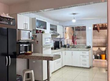 Casa · 200m² · 4 Quartos · 2 Vagas · VENDA, CASA, FENIX