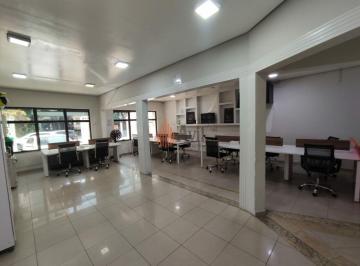 Comercial · 440m² · 3 Vagas · Casa-Comercial ideal para clinicas a 50 metros do metro Boulevard  Tatuapé