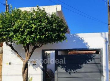 Casa · 144m² · 3 Quartos · 2 Vagas · Venda / Permuta