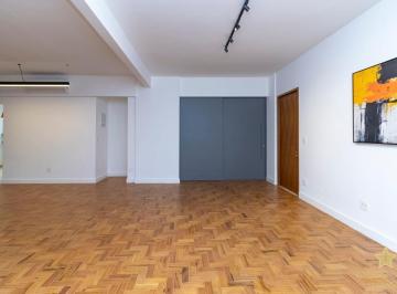Apartamento · 162m² · 3 Quartos · 1 Vaga · Apartamento reformado com conforto e elegância nos Jardins