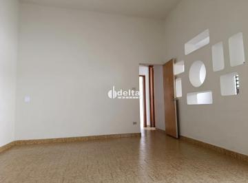 Comercial · 165m² · 4 Quartos · 3 Vagas · Casa comercial disponível para locação no bairro Martins em Uberlândia - MG.