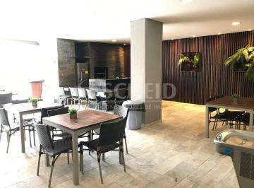 Apartamento · 70m² · 3 Quartos · 1 Vaga · Alugo apartamento 70m² Quadra Mascote 3 quartos 1 suíte e Sacada.