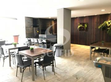 Apartamento · 70m² · 3 Quartos · 1 Vaga · Alugo apartamento 70m² Quadra Mascote 3 quartos 1 suíte e Sacada.