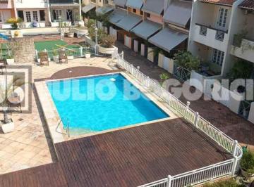 Apartamento · 154m² · 3 Quartos · 2 Vagas · CASA TRIPLEX EM CONDOMINIO COM TOTAL INFRA ESTRUTURA 3 QUARRTOS 2 SUÍTES 2 VAGAS