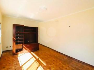 Área de Serviço · Imoveis - no Vila Ester (Zona Norte)