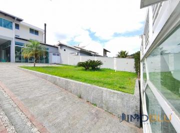 Casa · 364m² · 5 Quartos · 4 Vagas · Casa Alto padrão com 5 suítes , sendo 1 master, 4 vagas , 3 pavimentos com fino acabamento.