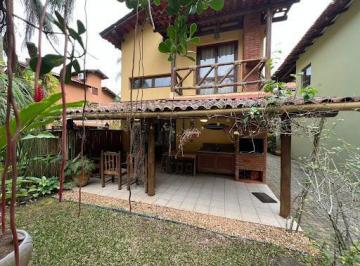 6e2e04a313d5070281000162262dfe3d10370bfa · Sobrado em Condomínio na Praia de Camburi | 3 Dormitórios (1 Suíte) | 2 Vagas | Lazer Completo e Ser