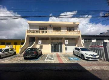 15a58a459eb07cbdedb6a2b17d7fcc259789837b · Loja Comercial de 190 m² com 3 vagas de garagem - Barreiros, em São José.