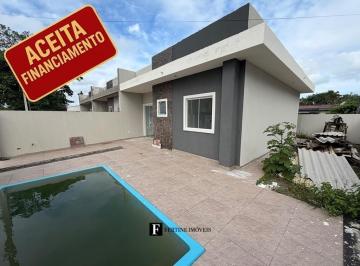 Casa · 135m² · 2 Quartos · 2 Vagas · Casa com piscina 2 dormitórios em Shangri-lá