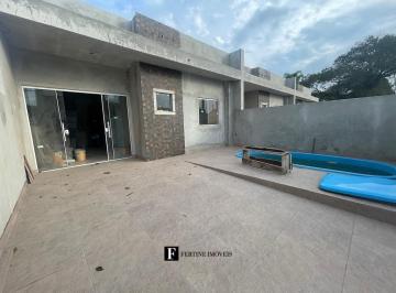 Casa · 135m² · 2 Quartos · 2 Vagas · Casa com piscina 2 dormitórios em Shangri-lá