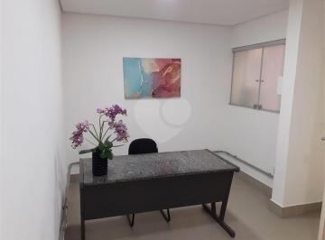 Comercial · 15m² · 1 Quarto · Salas com 1 quartos à venda em Água fria - SP