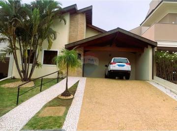 Casa · 215m² · 3 Quartos · 2 Vagas · Excelente casa em Condomínio Fechado para locação em Indaiatuba SP.