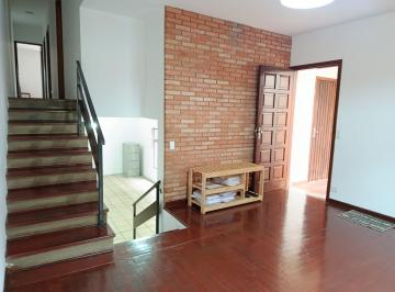 Casa de 4 quartos, São Paulo · Casa à venda com 204m², 4 quartos e 2 vagas Vila Universitária