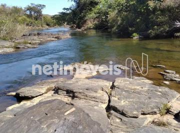 7c4b3d00-8914-4bd7-9f14-46e52316476c.webp · Sítio Encantador à Beira do Rio Cipó – Refúgio Natural em Santana de Pirapama/MG