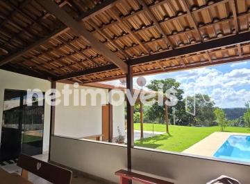 d1524811-cd04-4bca-9a7c-58bfe460e020.webp · Casa com Piscina em terreno de 1.006 m² – Pronto para Viver Seus Melhores Dias em Meio à Natureza