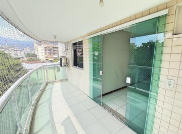 Apartamento de 2 quartos, Rio de Janeiro · Prédio novo e aconchegante; 2 quartos (suíte), vaga, varanda, Vila Isabel