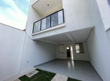 Casa · 119m² · 3 Quartos · 2 Vagas · Imóvel à venda em Betim: Casa no Centro com 119.37m² de área construída.