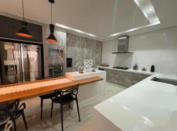Casa · 350m² · 4 Quartos · 4 Vagas · “Casa dos Sonhos em Betim – 3 Suítes, Piscina e Documentação Pronta para Financiar”
