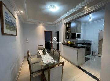 Casa · 230m² · 3 Quartos · 2 Vagas · Imóvel à venda: Casa em Betim, Vila das Flores