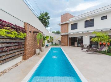Casa de 3 quartos, Indaiatuba · Linda Sobrado, 3 Suítes, sendo 1 Master com Closet, Piscina Aquecida, Fire Place