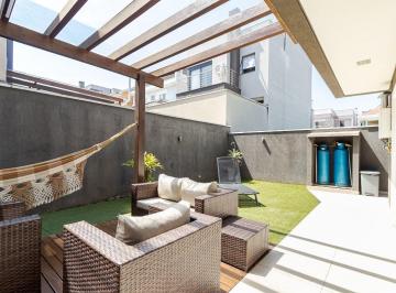 Casa de 3 quartos, Curitiba · Casa 250 m², 3 quartos, 1 suíte, 4 vagas. Condomínio Clube no Bairro Alto