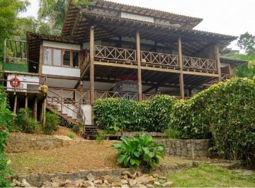Casa · 350m² · 4 Quartos · 5 Vagas · Casa dos Sonhos à Beira-Mar em Ilhabela.
