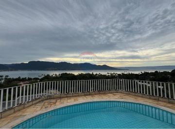 Casa · 343m² · 6 Quartos · 10 Vagas · "Casa de Luxo com Vista para o Mar em Ilhabela"