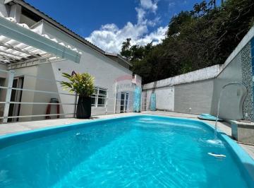Casa · 203m² · 4 Quartos · 3 Vagas · casa espaçosa nova e vista mar no Bexiga
