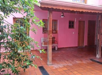 Casa · 250m² · 3 Quartos · 6 Vagas · Sobrado, 250 m2, 3 suítes, 6 vagas cobertas. Comercial ou residencial