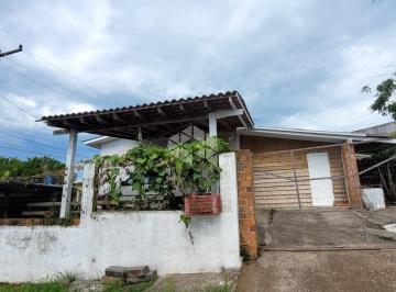 Casa · 345m² · 2 Quartos · 1 Vaga · Casa com 2 dormitórios de esquina em Torres -RS