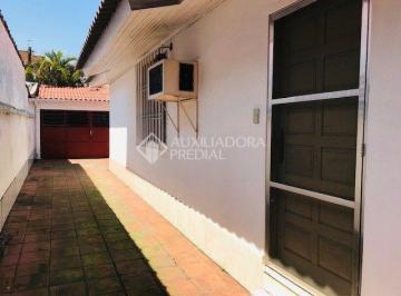 302634_iq4vq5Xn6T7zpA_3026345d923cdaa0323.jpg · Casa em alvenaria no Sarandi com 147m², 3 dormitórios e 4 vagas de garagem