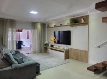 Foto 01 · Imperdível oportunidade de compra: Casa à venda em Taubaté-SP, Jardim América, 3 quartos, 1 suíte, 1