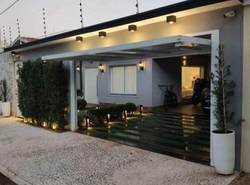 Casa · 270m² · 5 Quartos · 4 Vagas · Casa à venda no Jardim Primavera em Santa Bárbara d'Oeste com 5 quartos (1 suíte) e 4 vagas de garag