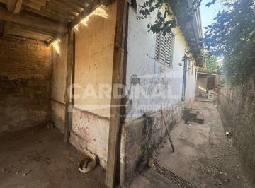 Casa · 320m² · 2 Quartos · Casa Padrão em São Carlos