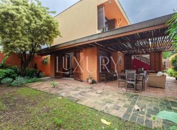 1 · Casa com 298 m², 3 quartos sendo 3 suítes à venda no bairro Alto de Pinheiros.