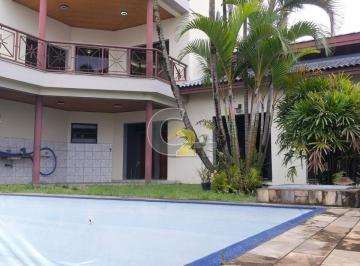 Casa · 439m² · 4 Quartos · 6 Vagas · Amplo Sobrado à venda no Arujá 5, alto padrão, 4 quartos, 3 suítes, 6 vagas