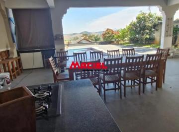 Casa · 352m² · 5 Quartos · 4 Vagas · Casa de Alto Padrão à Venda - 450m² de terreno | 352m² de área construída - residencial  JAGUARY- UR
