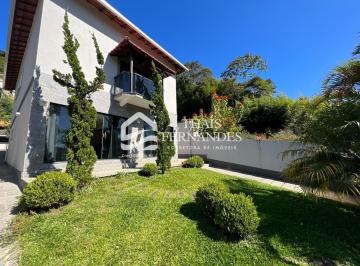 Casa · 260m² · 5 Quartos · 4 Vagas · Casa Duplex em Jardim Meudon, Teresópolis/RJ