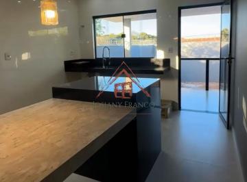 Casa · 170m² · 3 Quartos · 2 Vagas · Casa Alto Padrão Usada